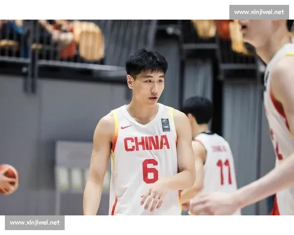 崔新泉高效 14+4 助率队取胜 能攻善传尽显全能身手